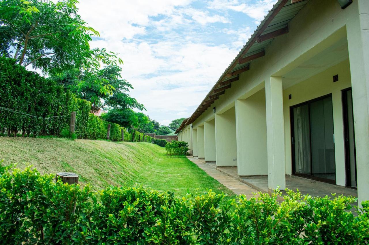 לילונגווה Douglas Lodge & Apartments מראה חיצוני תמונה