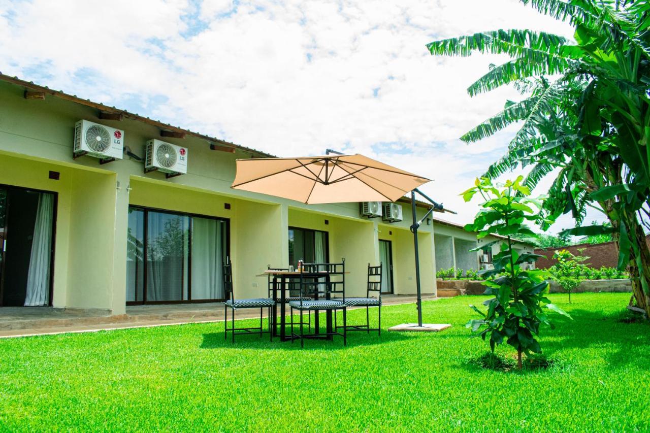 לילונגווה Douglas Lodge & Apartments מראה חיצוני תמונה